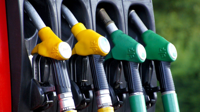 carburants - pompe - essence - gasoil carburants - pompe - essence - gasoil