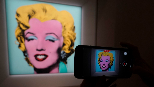 «Shot Sage Blue Marilyn» - Andy Warhol - Record aux enchères - Christie s - New York
