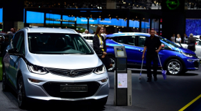 Voiture électrique - Industrie automobile - Opel 