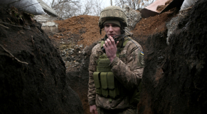 Ukraine - Russie - Soldat ukrainien - Crise ukrainienne - Novolugansk - Région de Donetsk - Tranchée