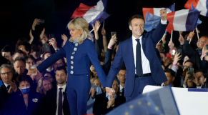 Emmanuel Macron - Brigitte Macron - Champ de Mars - Réélection 2022 - Macron président de la République française - France - Paris