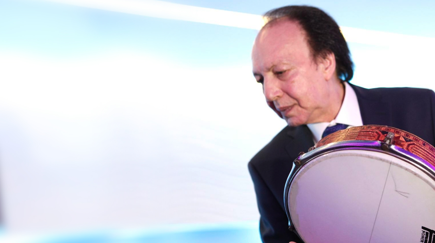 Botbol 60 ans de carrière et pas une ride ! www.le360.ma