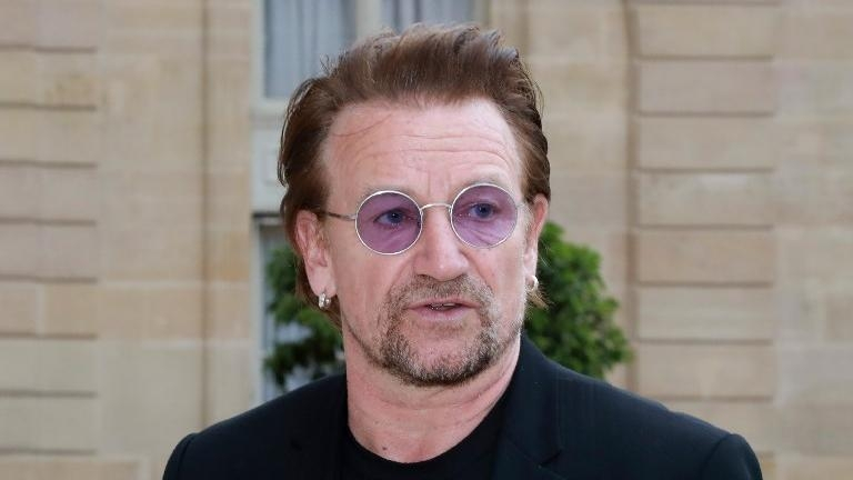 Paradise Papers Apres Apple Nike Et Lewis Hamilton Bono A Son Tour Vise Www Le360 Ma