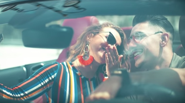 Video Decapotable Le Nouveau Single De Zouhair Bahaoui Fait Un Tabac Www Le360 Ma Paroles de décapotable par zouhair bahaoui. zouhair bahaoui fait un tabac