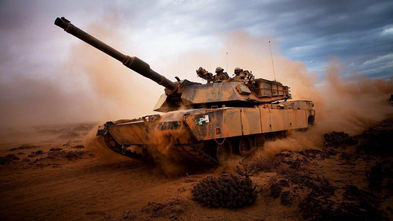 Le Maroc renforce son arsenal militaire par de nouveaux chars ...