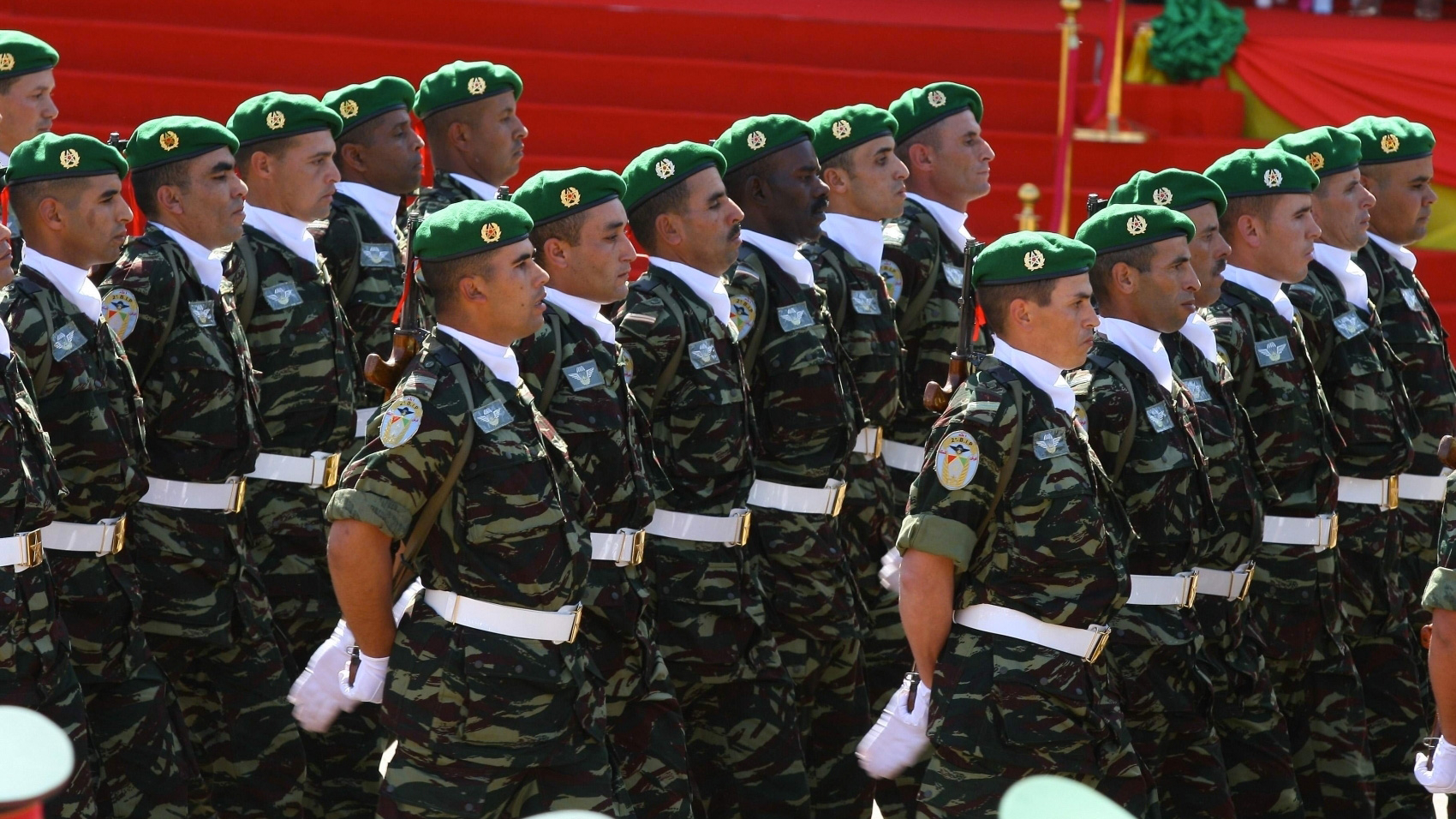 Service militaire obligatoire accueil du premier groupe d'appelés