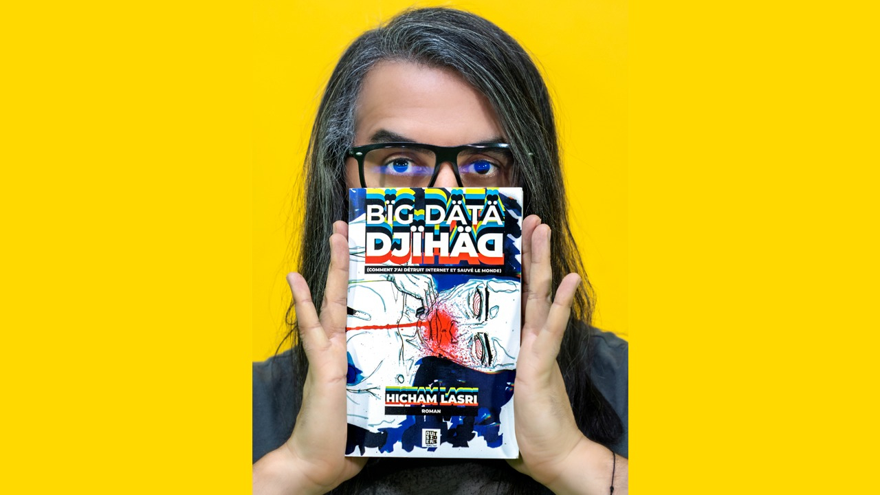 Artiste conceptuel et écrivain reconnu, Hicham Lasri fait un retour fracassant avec un cinquième roman, «Big Data Djihad», une déclaration de désamour sur fond de science-fiction et de frictions digitales, mais aussi le récit d’une catastrophe virtuelle, 