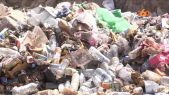 Cover Vidéo... La plage de Ain Diab: une poubelle à ciel ouvert