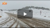 Cover Vidéo - الثلوج ترسم ردائها الأبيض بجبال بولمان 