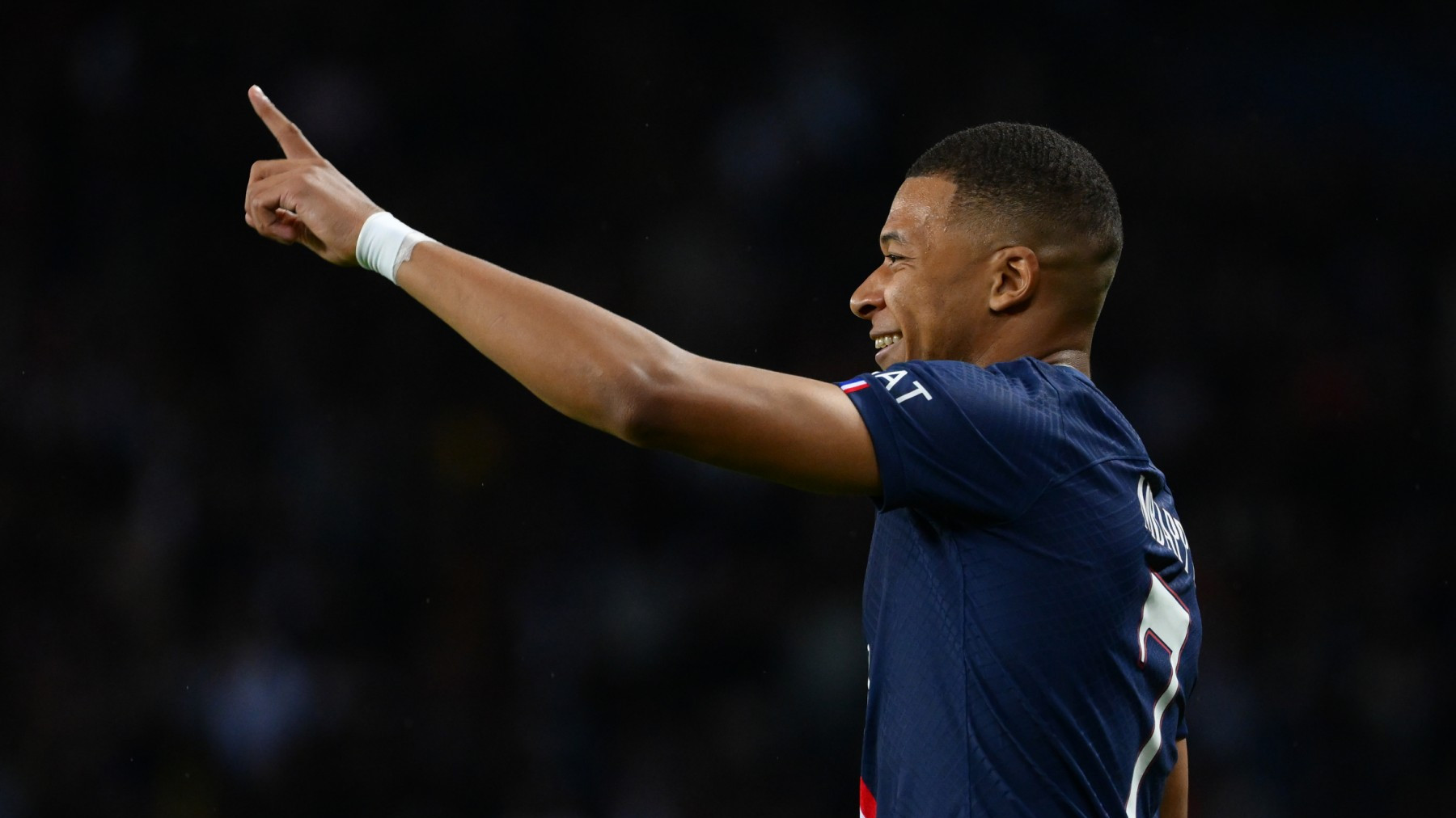 Kylian Mbappé De Retour à Lentraînement Avec Le Psg Trois Jours Après La Finale Du Mondial