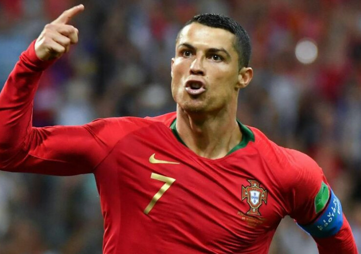 Mercato: Cristiano Ronaldo offre ses services au PSG