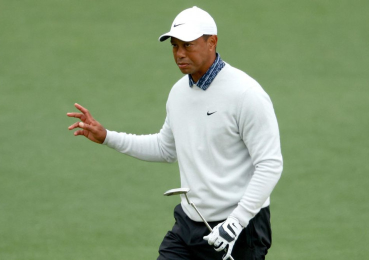 Golf Woods lui aussi milliardaire comme James et Jordan selon