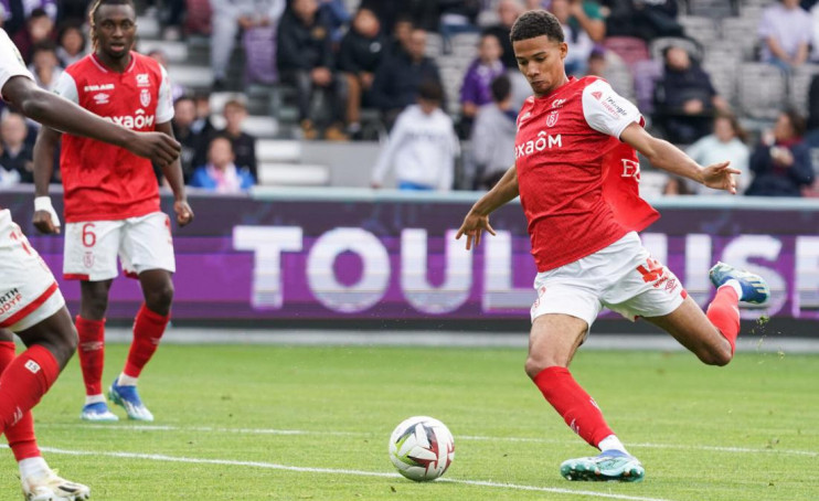 Ligue 1 : le PSG annonce un départ, Reims prête Salama en L2 (off)