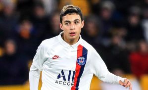 Video Ligue 1 Un Joueur Marocain Signe Au Paris Saint Germain